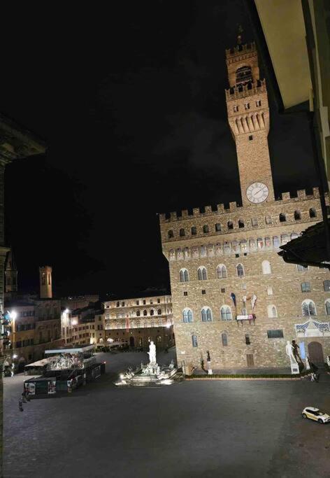 Uffizi Charme Apartment Флоренция Екстериор снимка