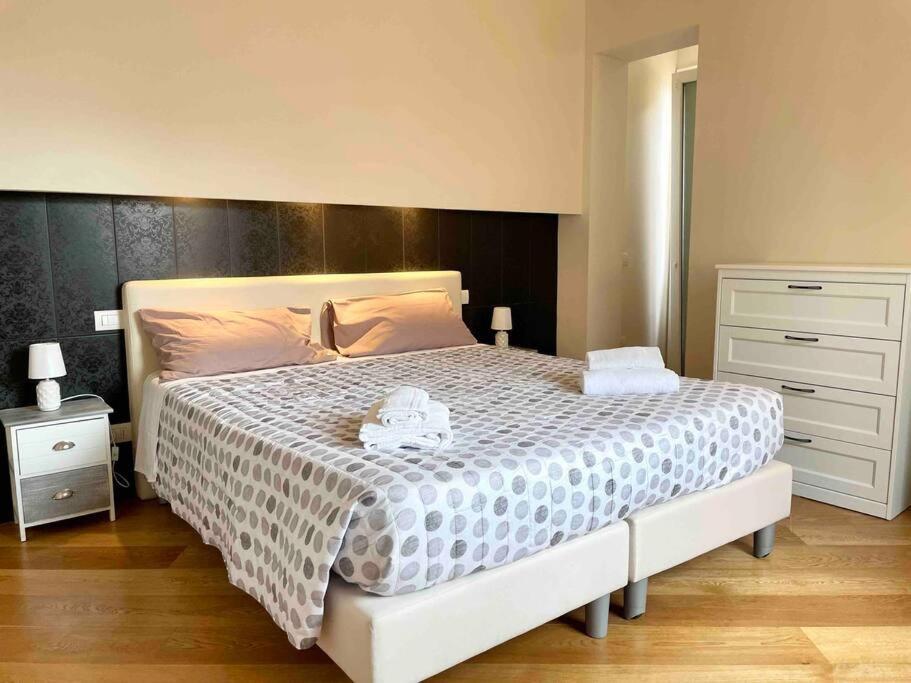 Uffizi Charme Apartment Флоренция Екстериор снимка