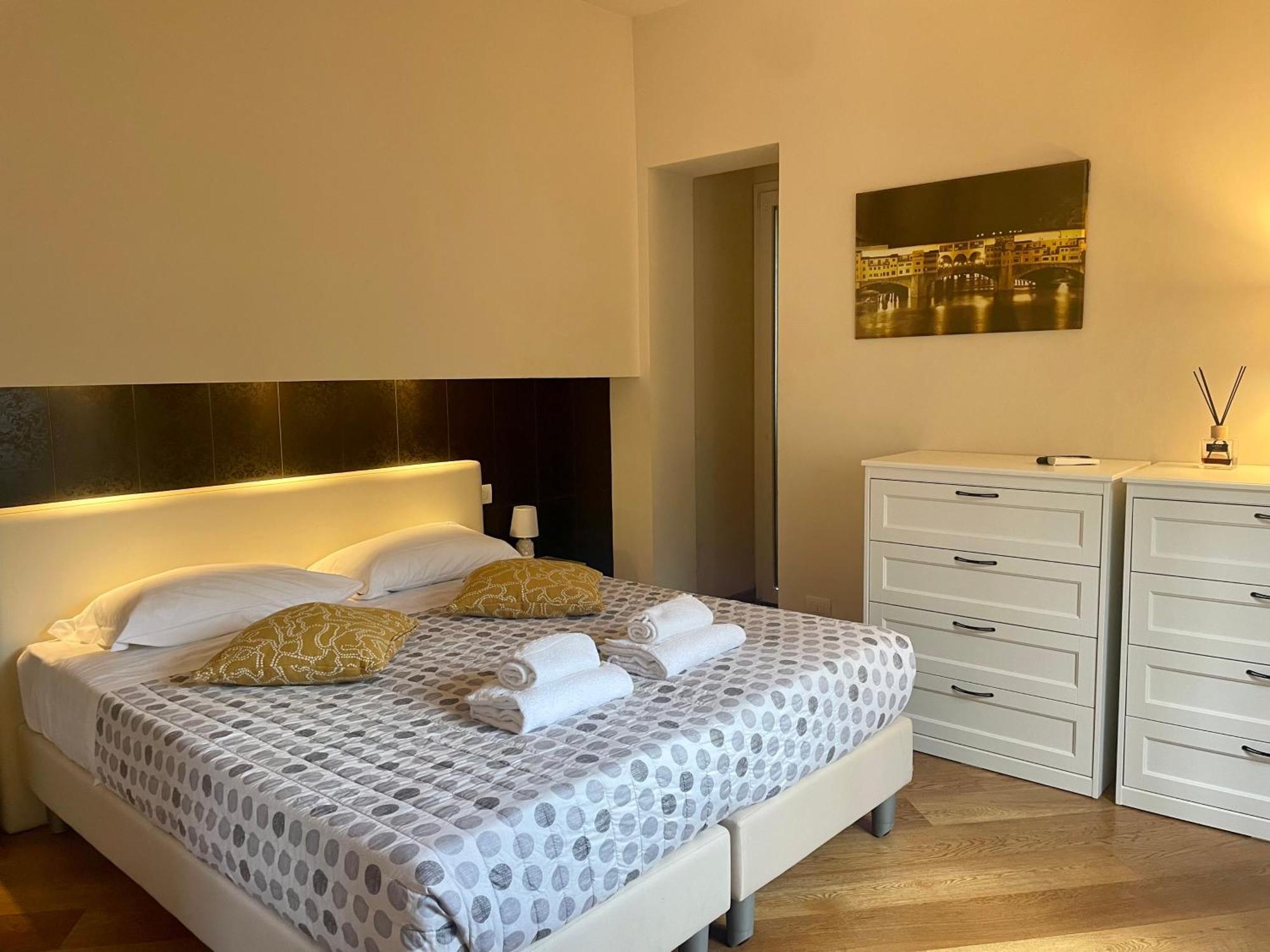 Uffizi Charme Apartment Флоренция Екстериор снимка