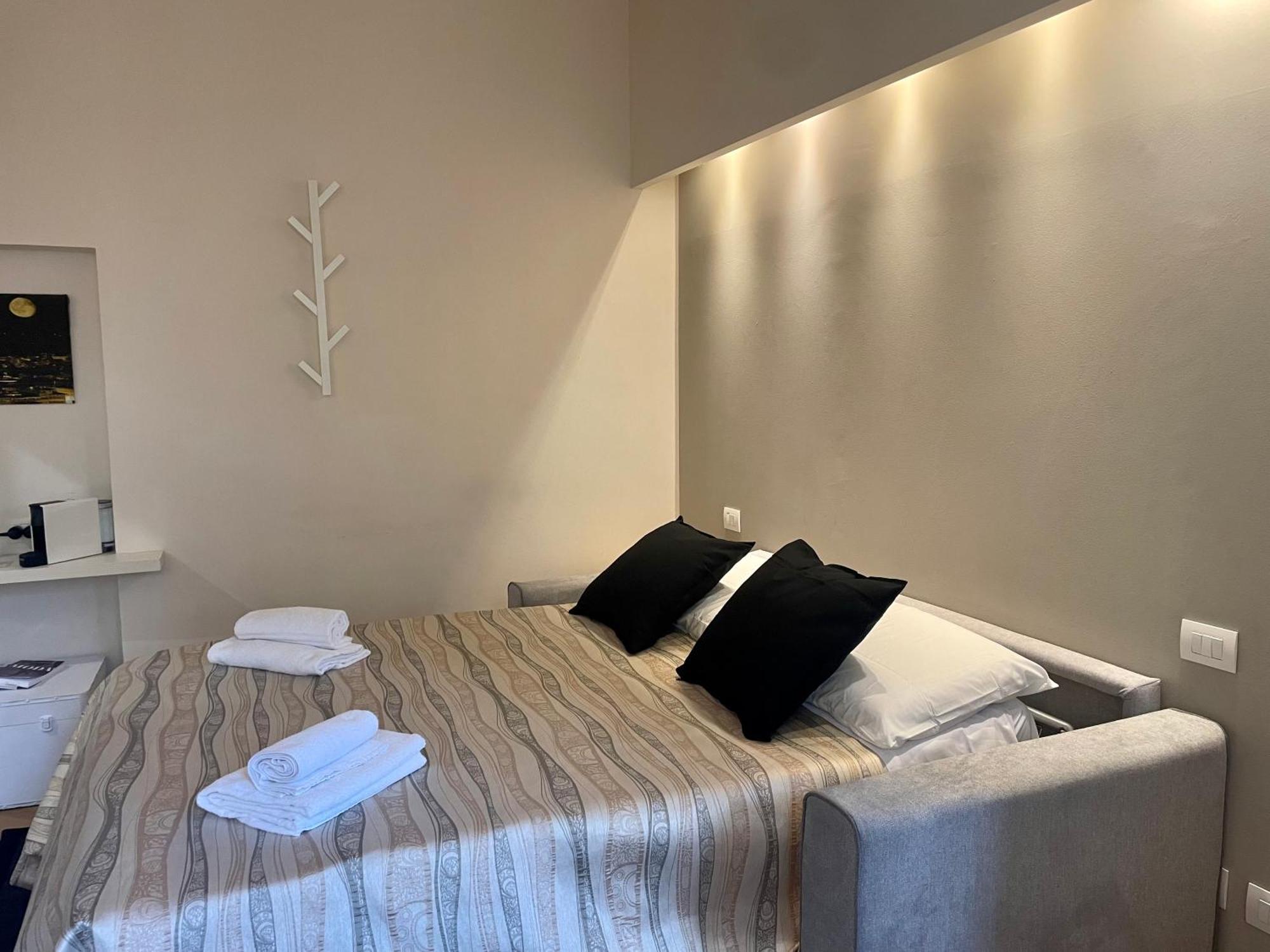 Uffizi Charme Apartment Флоренция Екстериор снимка
